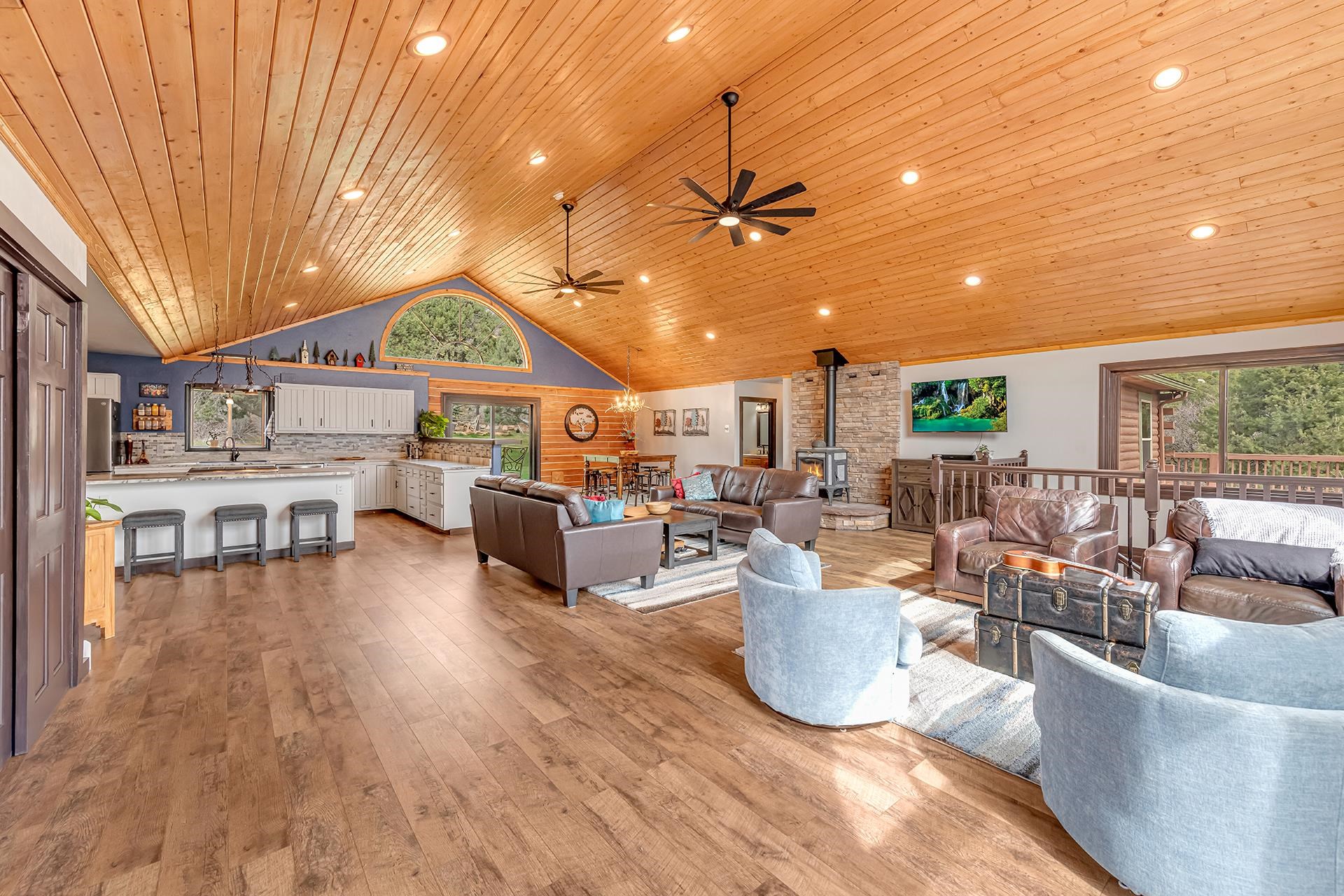 Whitewater, Colorado, 81527, United States, 5 Bedrooms Bedrooms, ,3 BathroomsBathrooms,Residential,Active,2034245