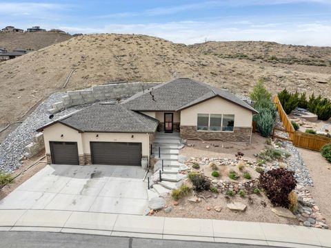 Photo of 213 Hideaway Lane, Grand Junction, CO 81503 (MLS # 20261769)