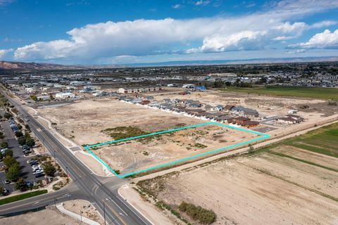 Photo of 2376 G Road, Grand Junction, CO 81505 (MLS # 20254740)