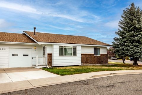 Photo of 2135 Winston Way #B, Montrose, CO 81401 (MLS # 20261496)