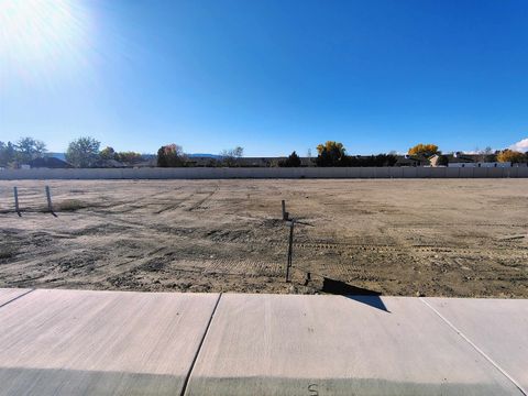 Photo of 715 Glory Drive, Grand Junction, CO 81505 (MLS # 20255170)