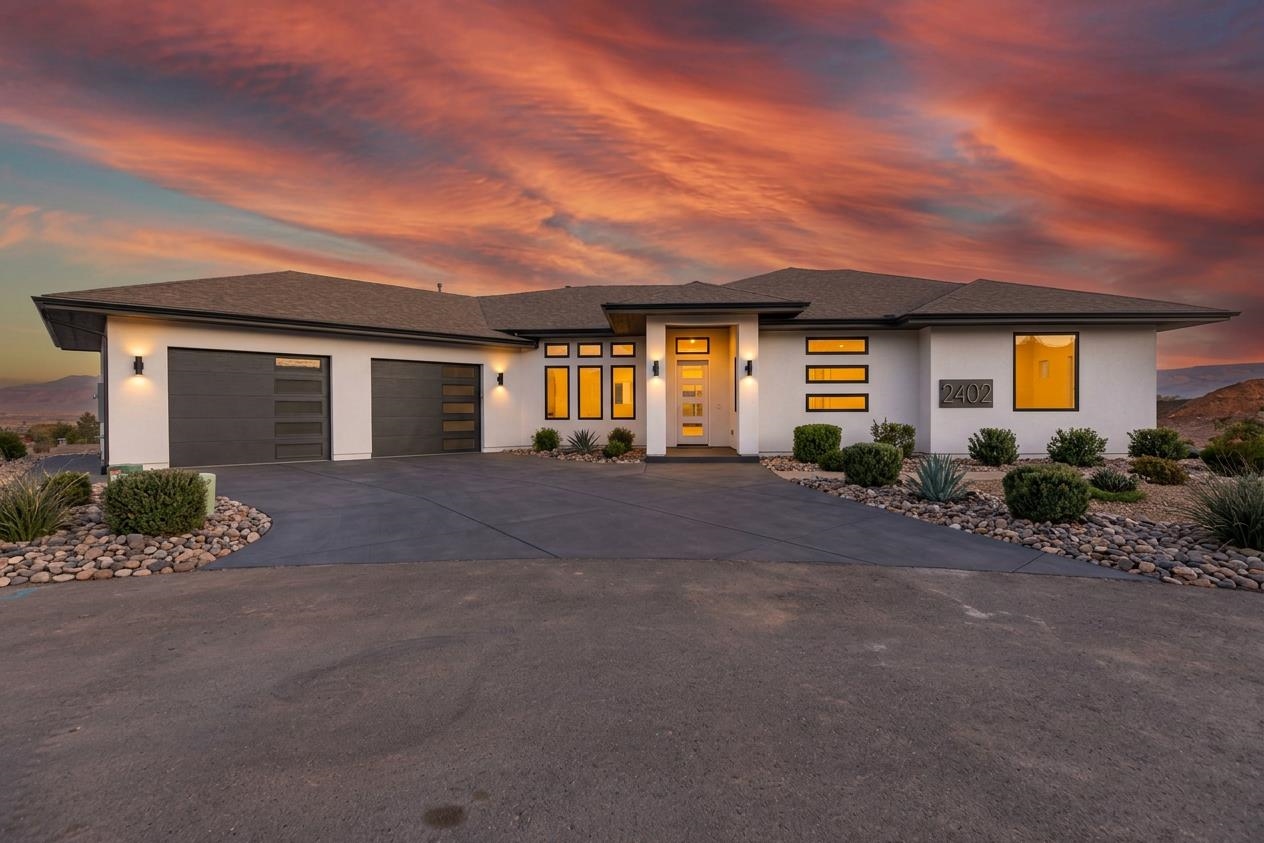 Grand Junction, Colorado, 81507, United States, 4 Bedrooms Bedrooms, ,2 BathroomsBathrooms,Residential,Active,2027068