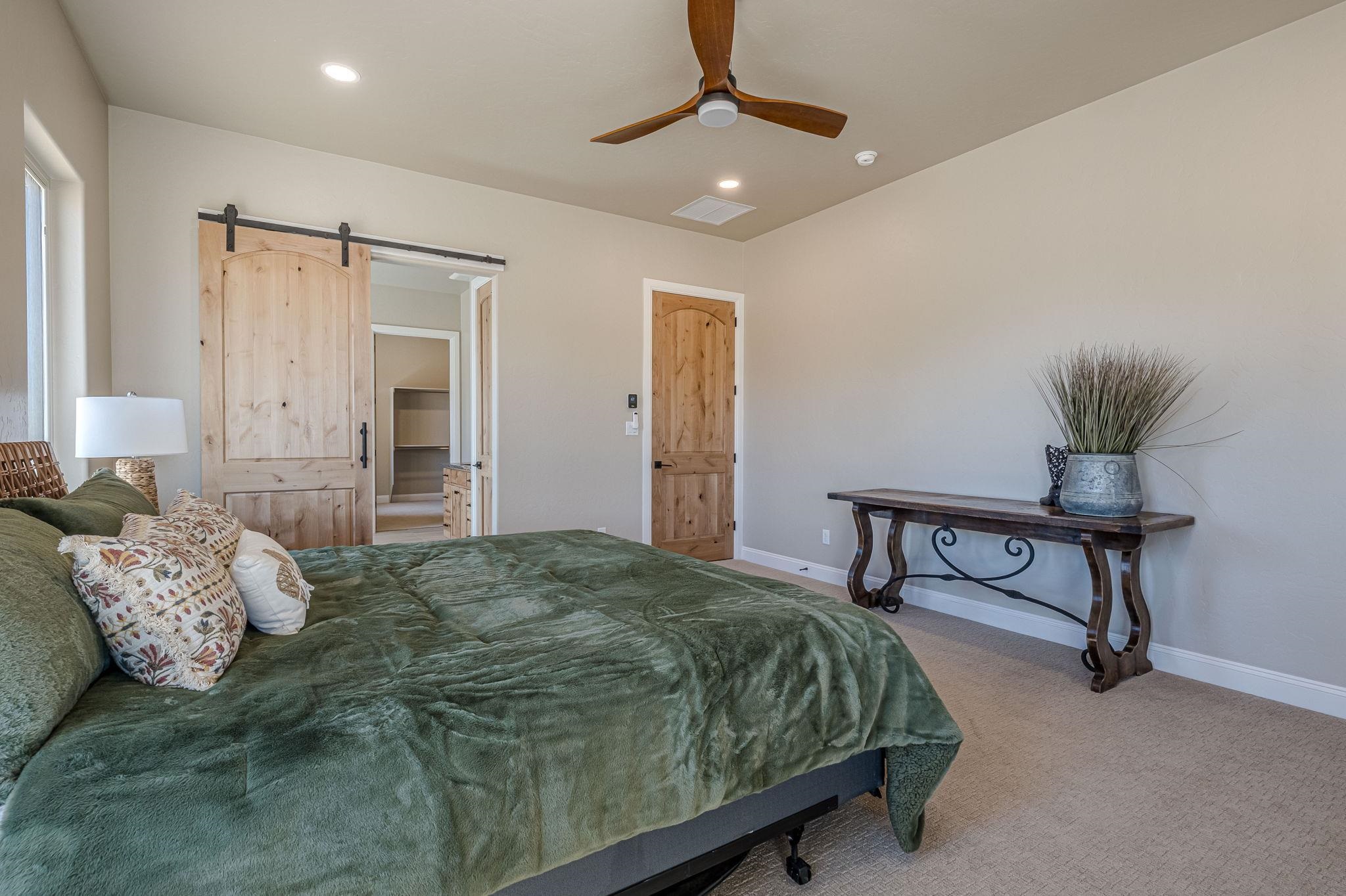 Fruita, Colorado, 81501, United States, 4 Bedrooms Bedrooms, ,3 BathroomsBathrooms,Residential,Active,2034301