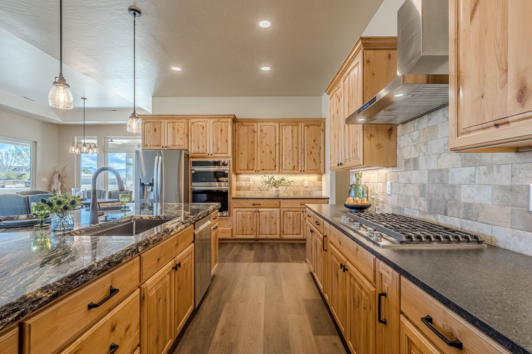 Fruita, Colorado, 81501, United States, 4 Bedrooms Bedrooms, ,3 BathroomsBathrooms,Residential,Active,2034301