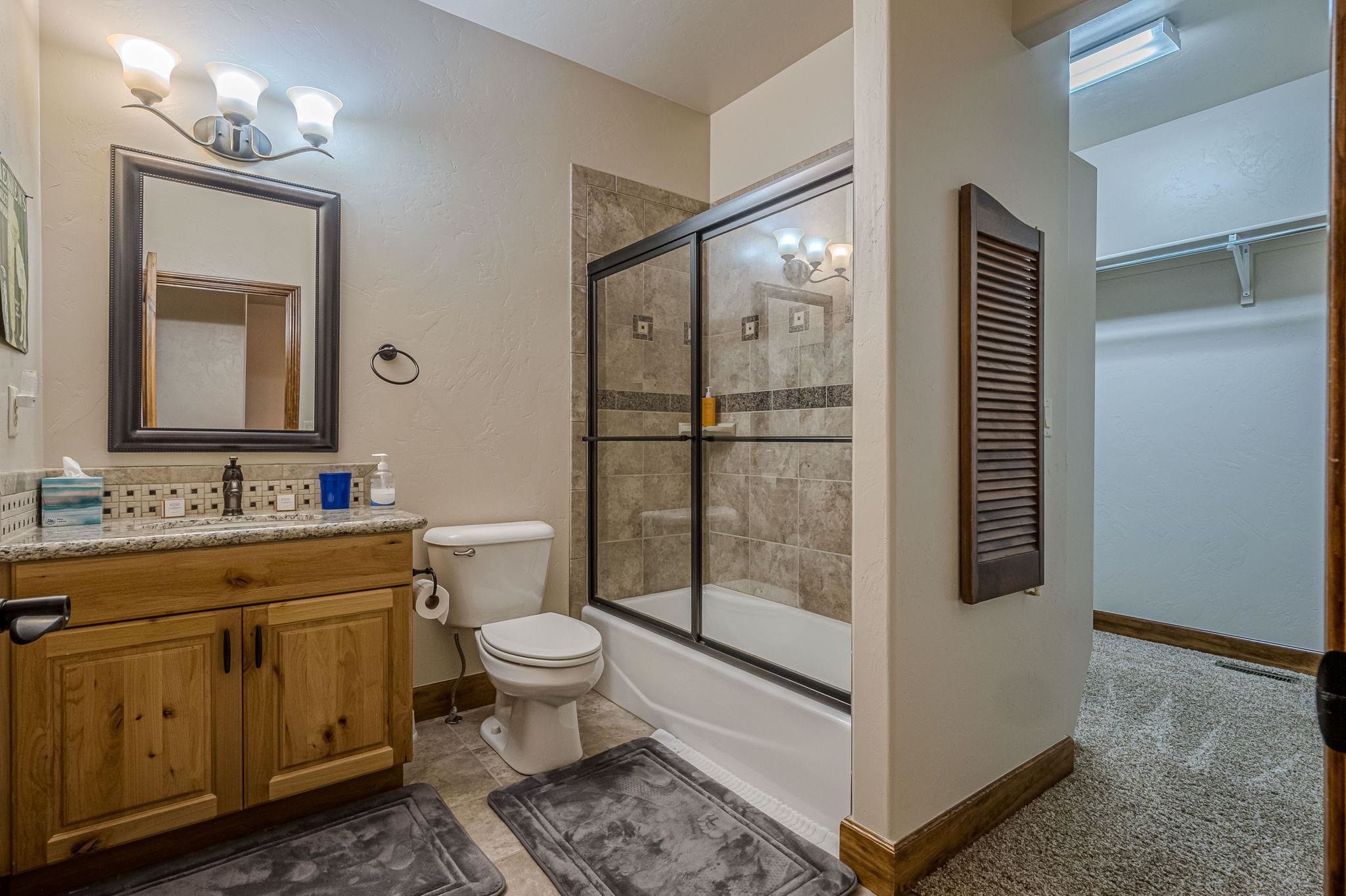 Grand Junction, Colorado, 81505, United States, 5 Bedrooms Bedrooms, ,4 BathroomsBathrooms,Residential,Active,2009142