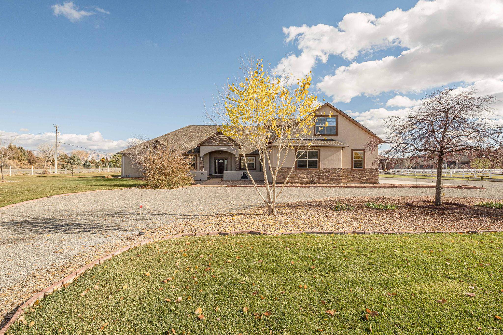 Grand Junction, Colorado, 81505, United States, 5 Bedrooms Bedrooms, ,4 BathroomsBathrooms,Residential,Active,2009142