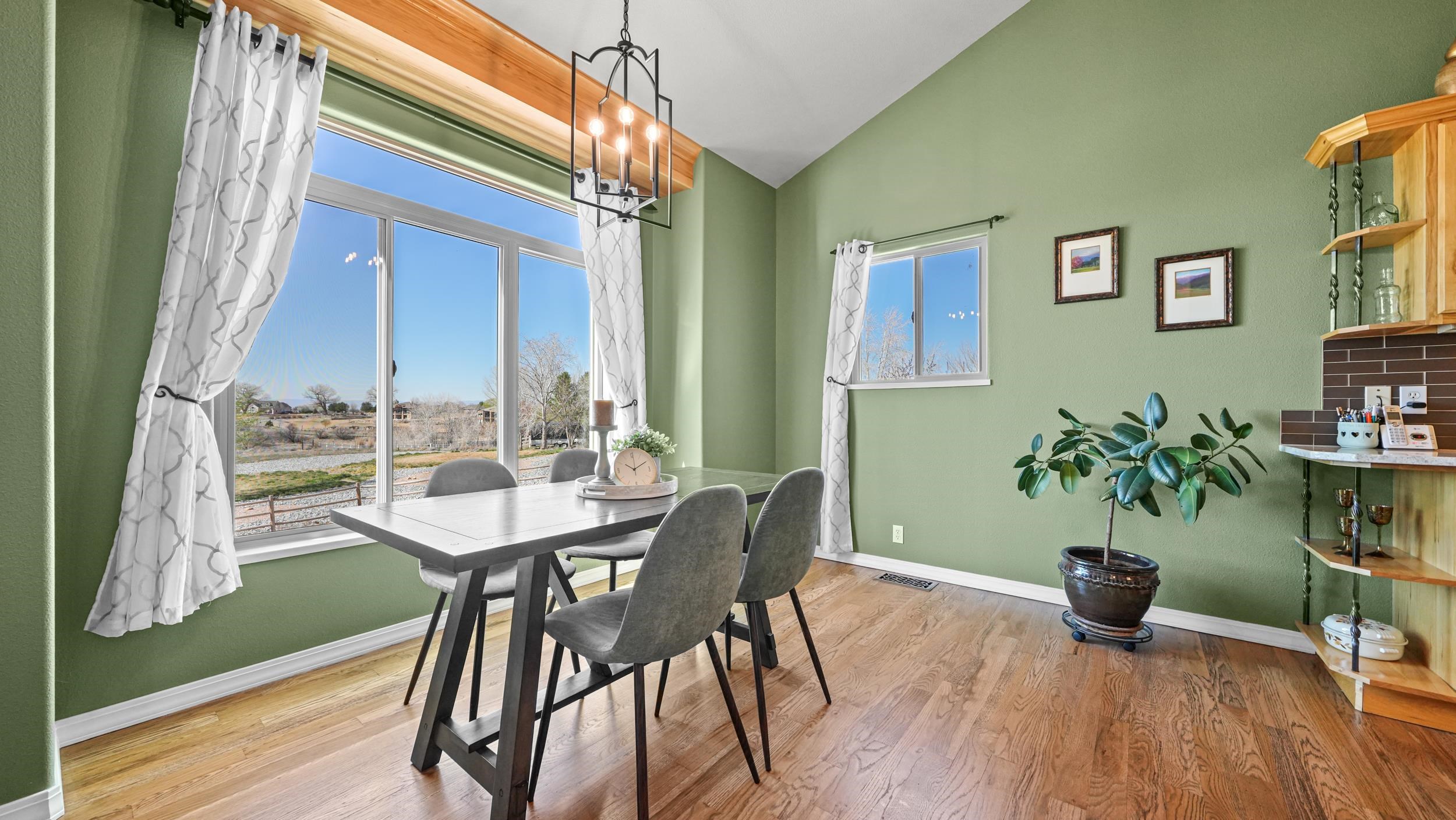 Grand Junction, Colorado, 81505, United States, 4 Bedrooms Bedrooms, ,3 BathroomsBathrooms,Residential,Active,2029772