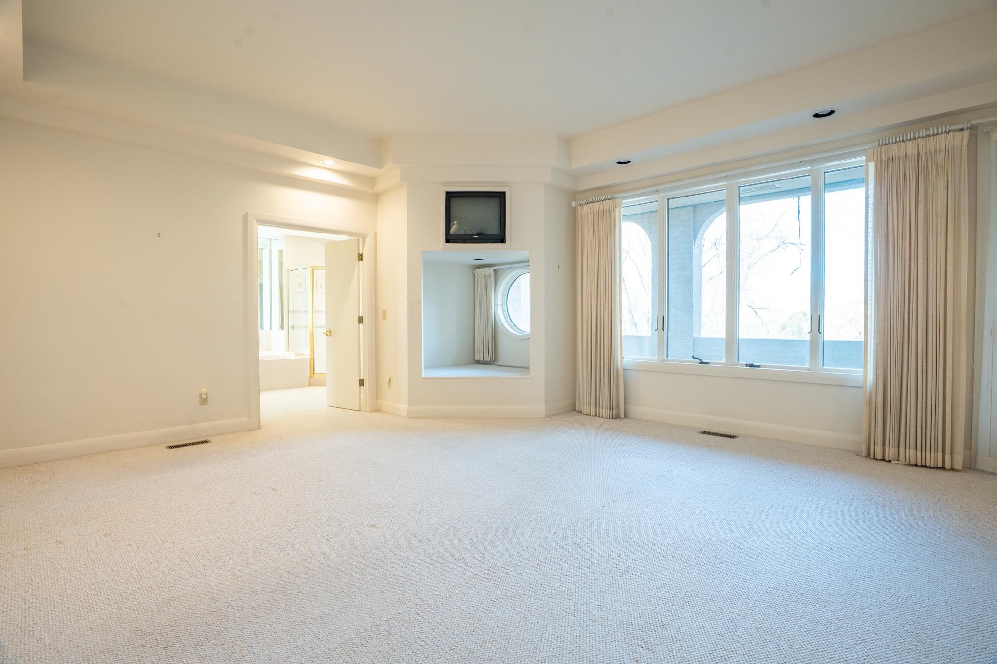 Grand Junction, Colorado, 81507, United States, 4 Bedrooms Bedrooms, ,4 BathroomsBathrooms,Residential,Active,2023000