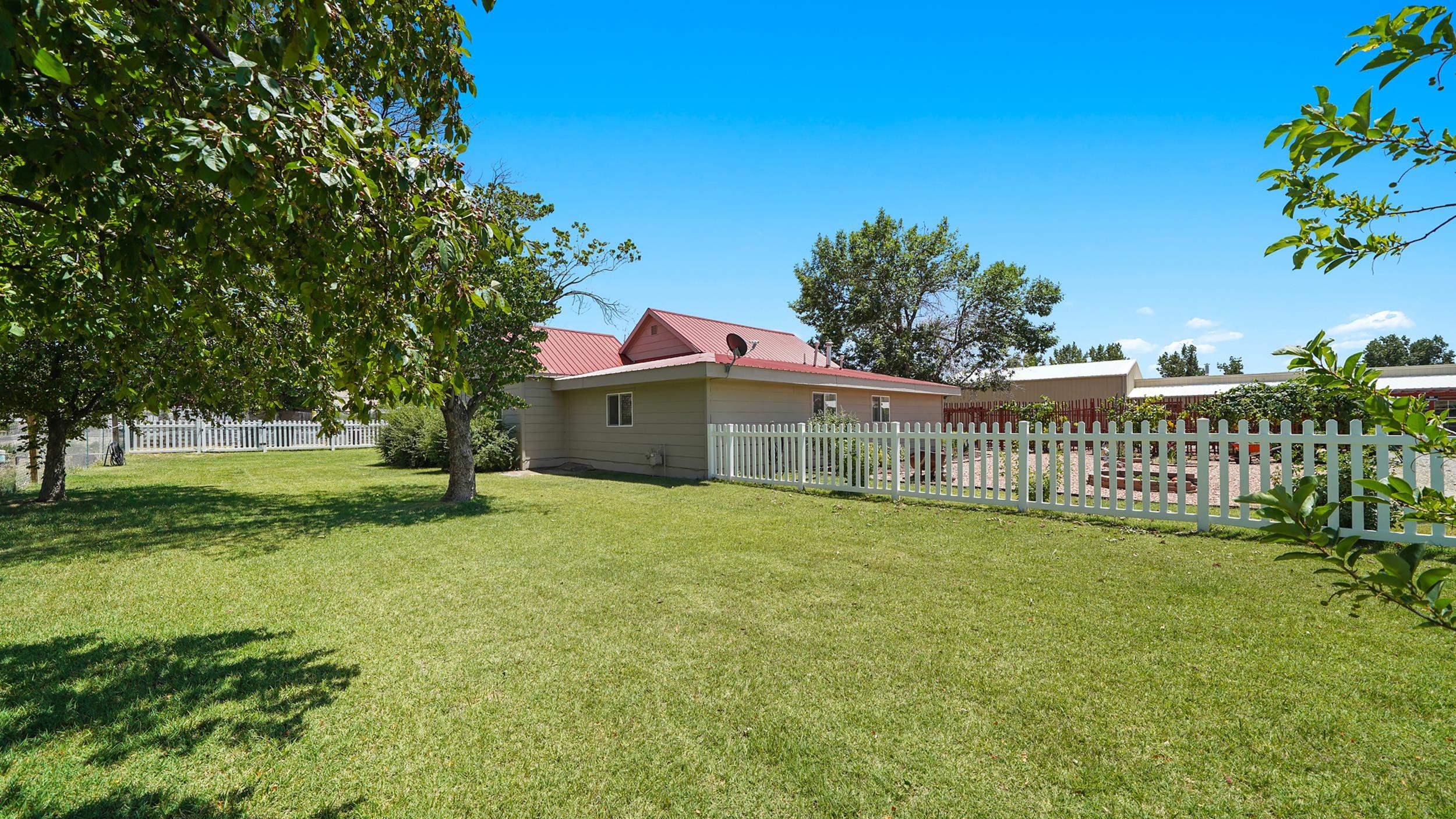 Palisade, Colorado, 81526, United States, 3 Bedrooms Bedrooms, ,1 BathroomBathrooms,Residential,Active,2008709