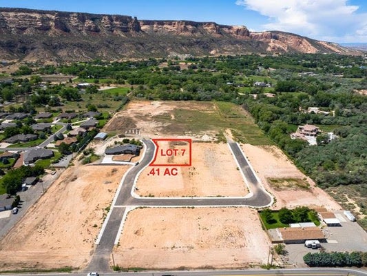 2068 SHAMSI DR, GRAND JUNCTION, CO 81507 - Image ca8fd0d138ceace33c3baf4ca0bf2a27/2594344830