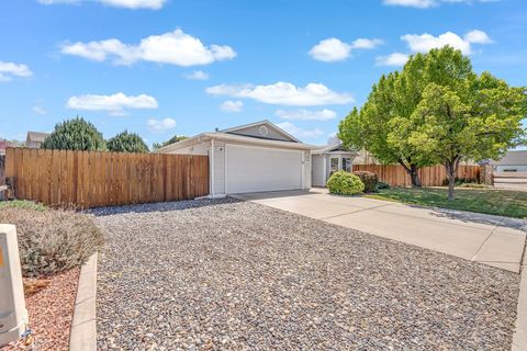 Photo of 400 E Grove Drive, Grand Junction, CO 81504 (MLS # 20261677)
