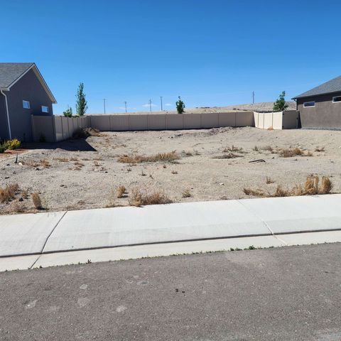 Photo of 691 Anela Lane #B, Grand Junction, CO 81504 (MLS # 20262197)