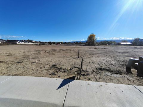 Photo of 2511 Glory Lane, Grand Junction, CO 81505 (MLS # 20255139)
