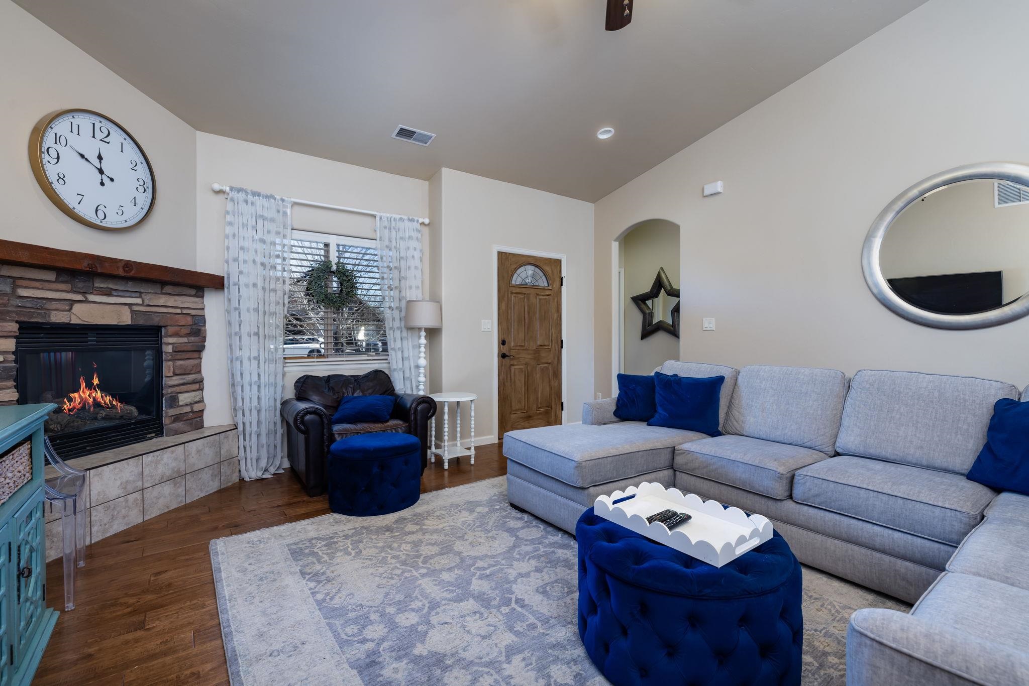 Fruita, Colorado 81521, United States, 3 Bedrooms Bedrooms, ,3 BathroomsBathrooms,Residential,Pending,115646