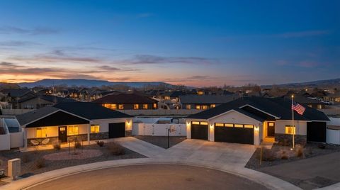 Photo of 834 Adams Drive, Fruita, CO 81521 (MLS # 20261183)