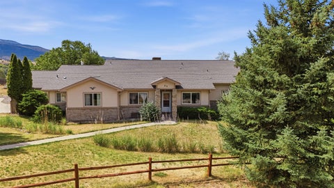 Photo of 98 Roan Creek Drive, Parachute, CO 81635 (MLS # 20264311)