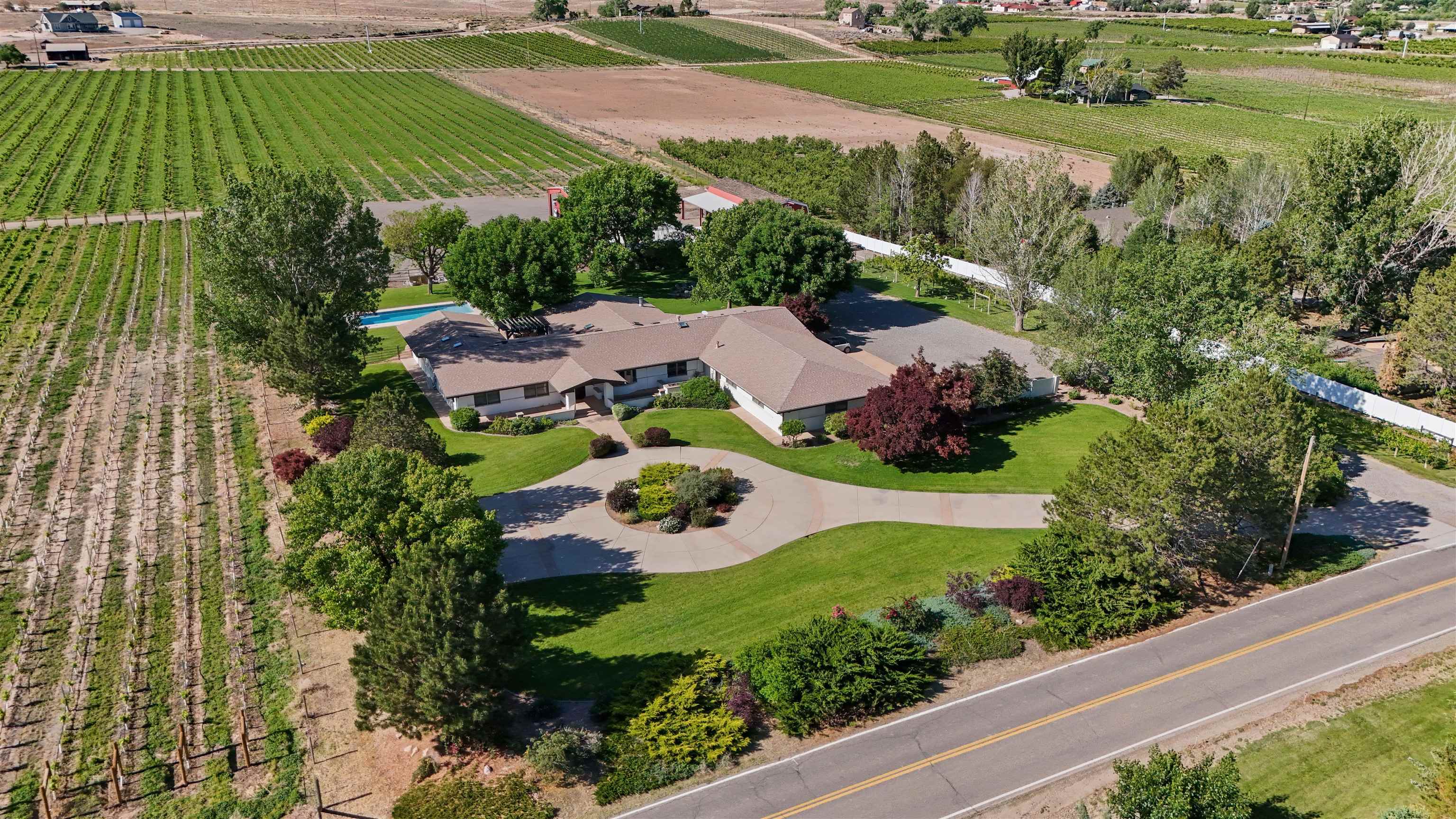 Palisade, Colorado, 81526, United States, 5 Bedrooms Bedrooms, ,5 BathroomsBathrooms,Residential,Active,2008295