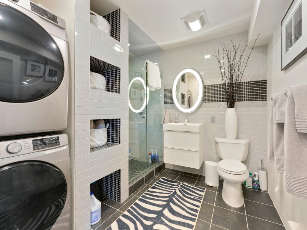 Grand Junction, Colorado, 81501, United States, 3 Bedrooms Bedrooms, ,5 BathroomsBathrooms,Residential,Active,1963247