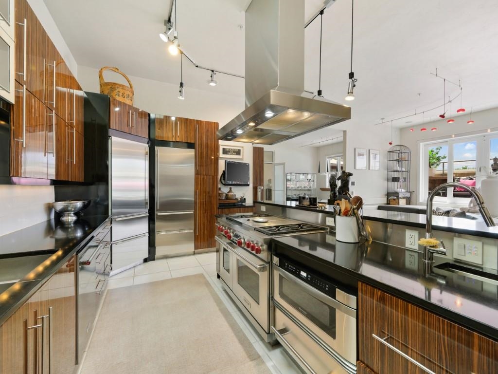 Grand Junction, Colorado, 81501, United States, 3 Bedrooms Bedrooms, ,5 BathroomsBathrooms,Residential,Active,1963247