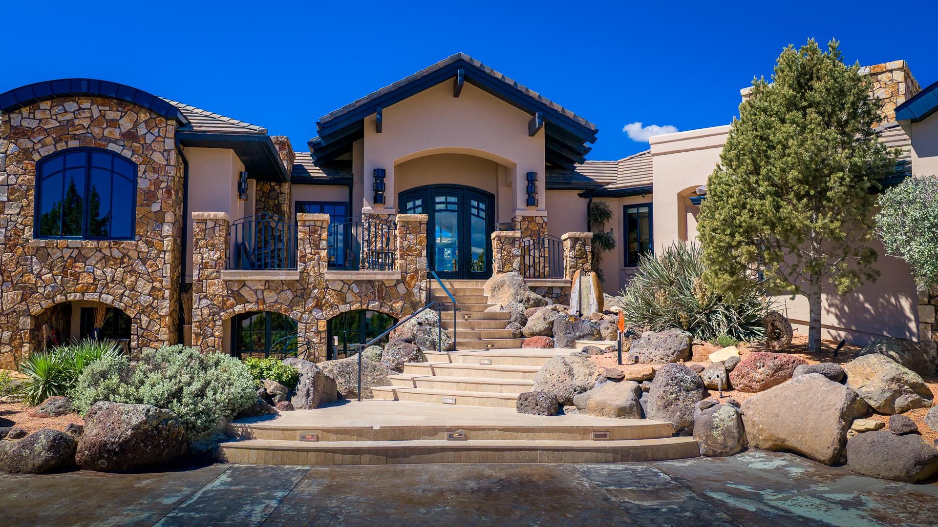 Grand Junction, Colorado, 81507, United States, 4 Bedrooms Bedrooms, ,5 BathroomsBathrooms,Residential,Active,2052069