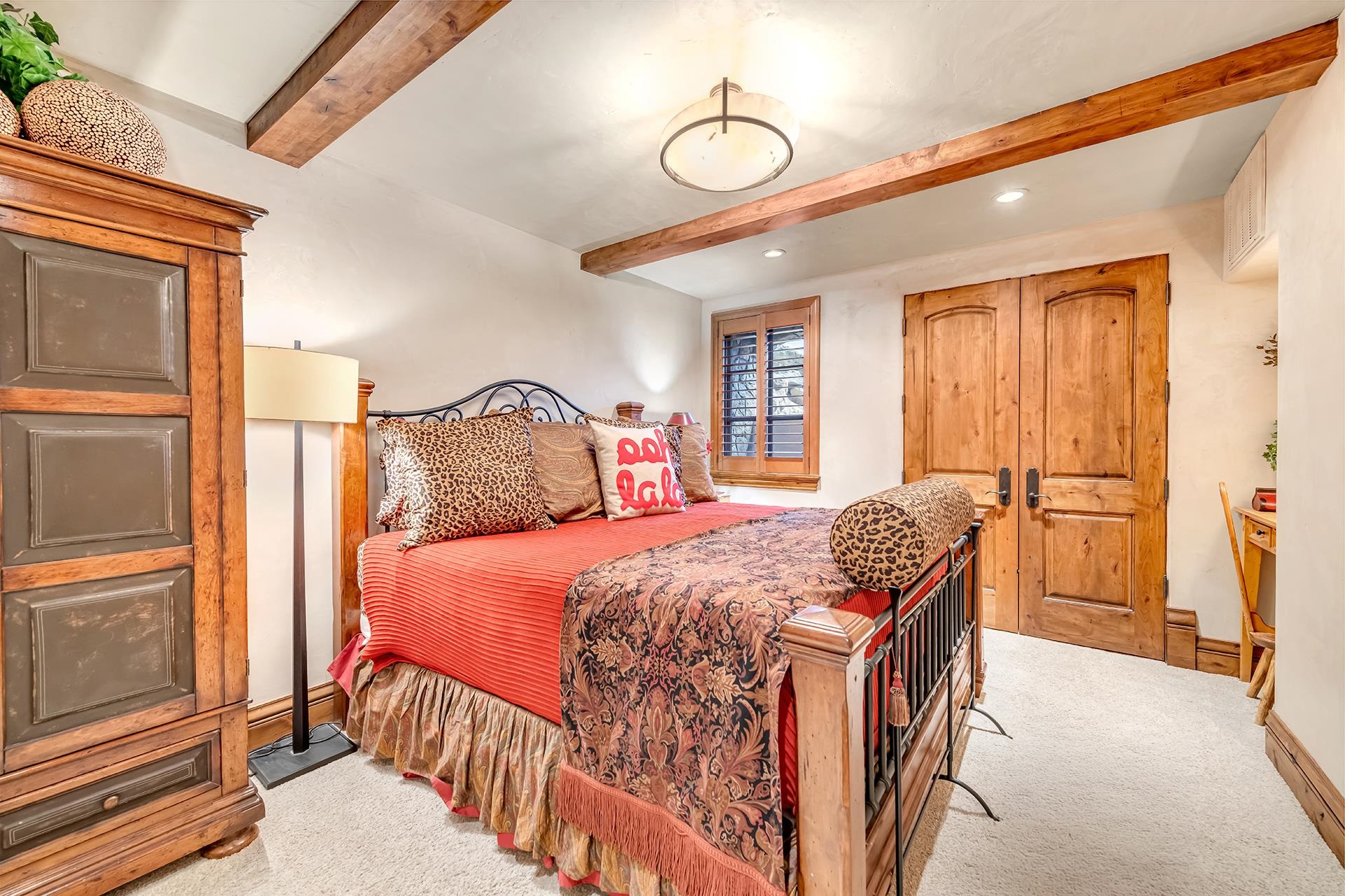 Grand Junction, Colorado, 81507, United States, 4 Bedrooms Bedrooms, ,5 BathroomsBathrooms,Residential,Active,2052069