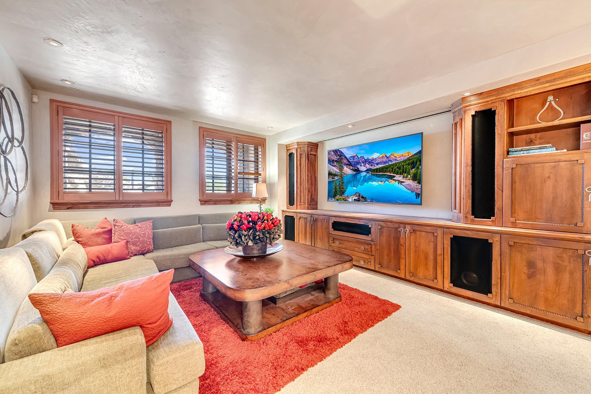 Grand Junction, Colorado, 81507, United States, 4 Bedrooms Bedrooms, ,5 BathroomsBathrooms,Residential,Active,2052069