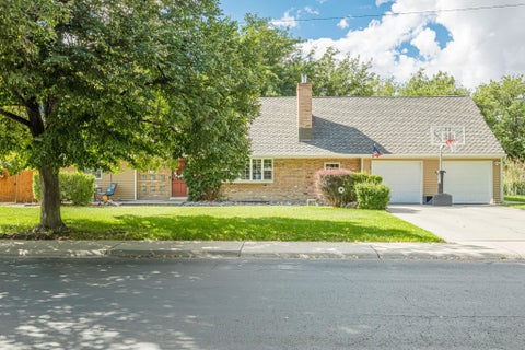 Photo of 415 Walnut Avenue, Grand Junction, CO 81501 (MLS # 20264755)