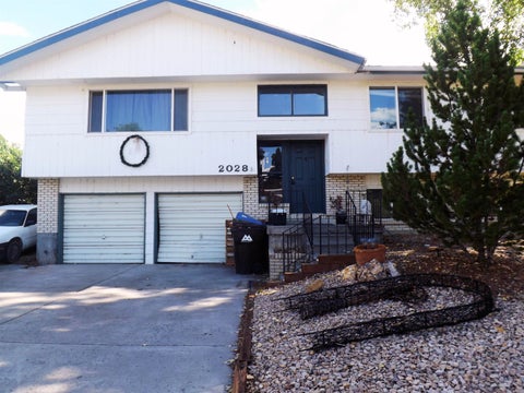 Photo of 2028 Cambridge Street, Montrose, CO 81401 (MLS # 20264219)