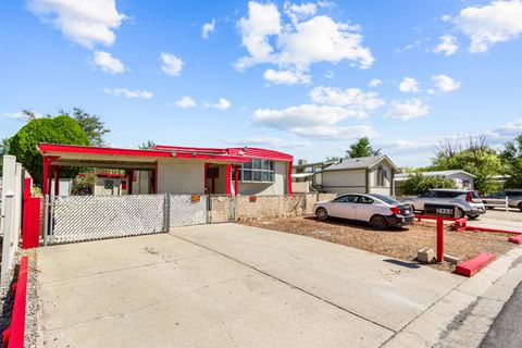 Photo of 2968 Parkway Drive, Grand Junction, CO 81504 (MLS # 20261506)