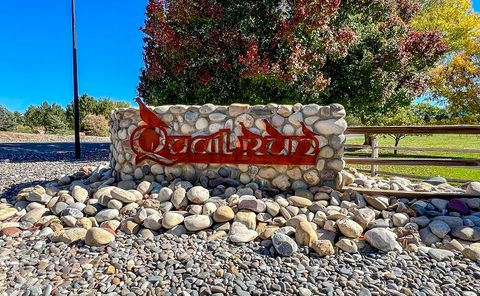 Photo of 881 Quail Run Drive, Grand Junction, CO 81505 (MLS # 20261077)
