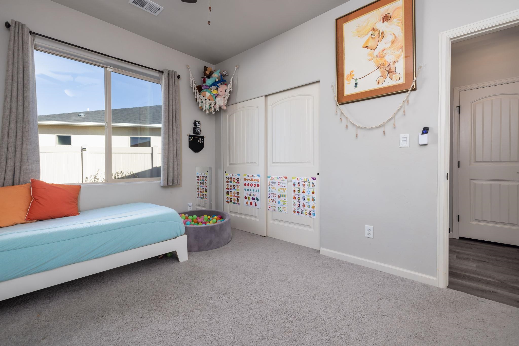 Grand Junction, Colorado 81504, United States, 3 Bedrooms Bedrooms, ,2 BathroomsBathrooms,Residential,Active,2605