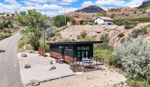 Photo of 812 Rapid Creek Road, Palisade, CO 81526 (MLS # 20261936)