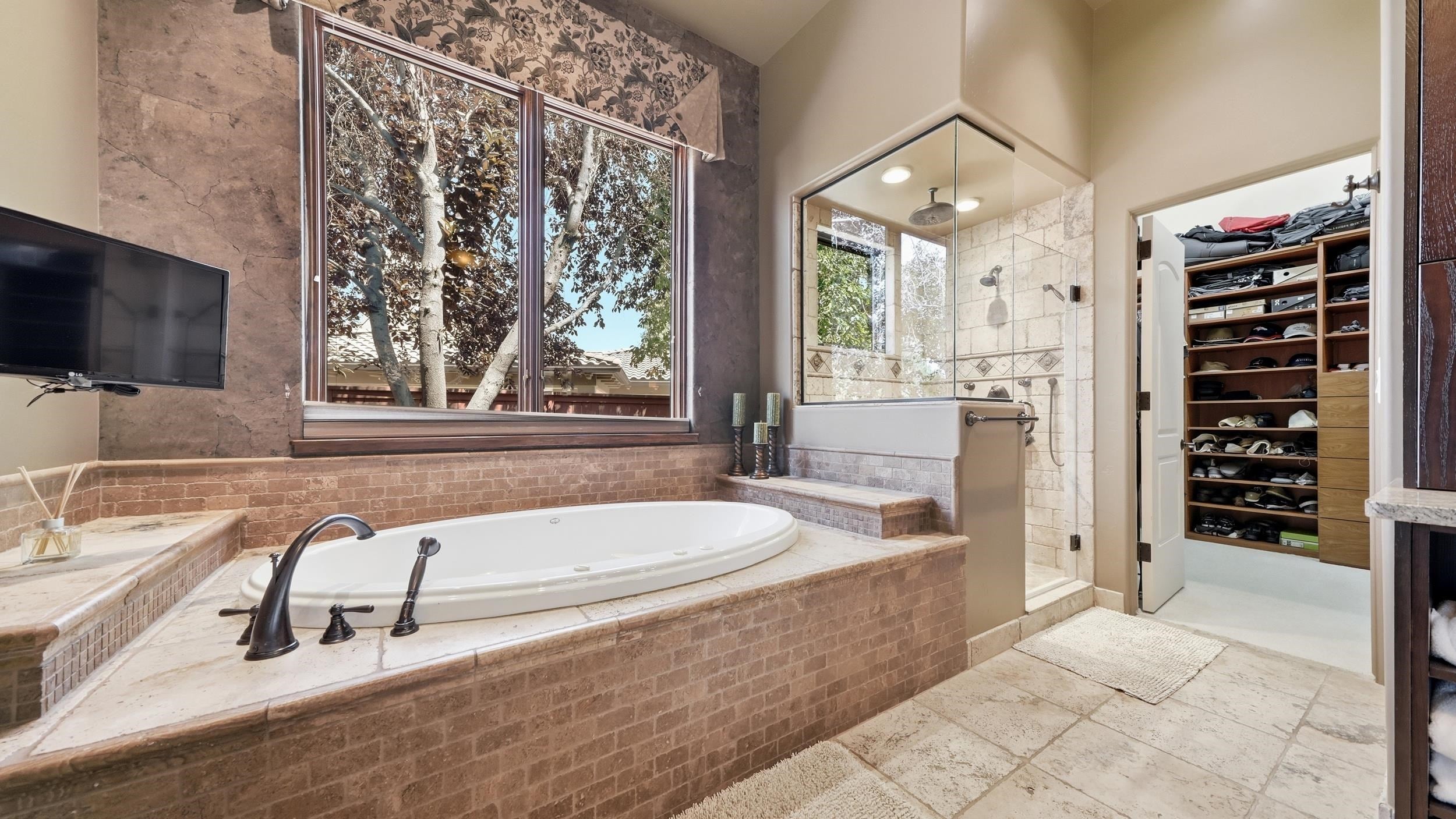 423 High Pointe Cir, Grand Junction, CO, 81507, USA, 3 Bedrooms Bedrooms, ,3 BathroomsBathrooms,Residential,Active,423 High Pointe Cir,20263892