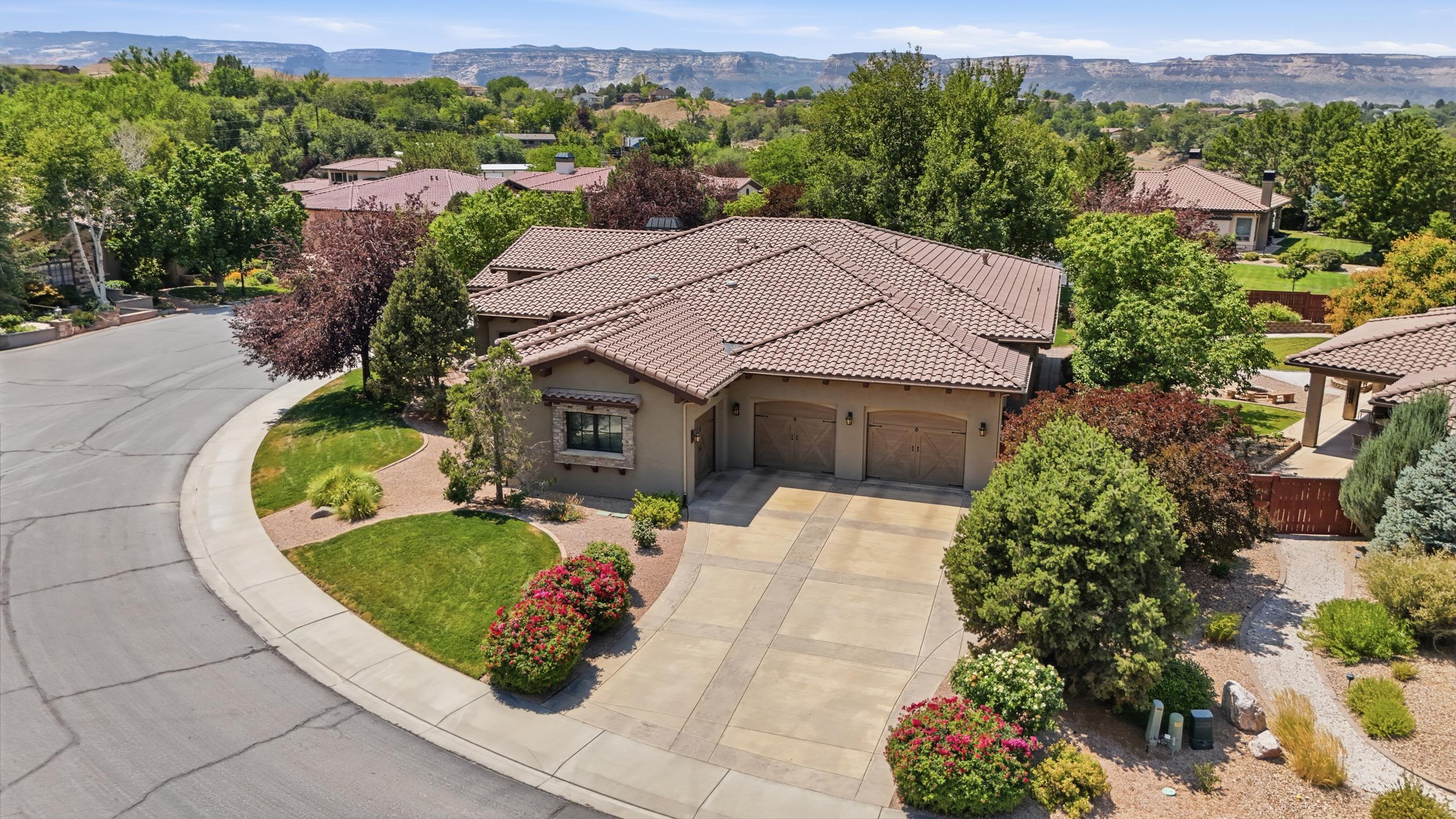 423 High Pointe Cir, Grand Junction, CO, 81507, USA, 3 Bedrooms Bedrooms, ,3 BathroomsBathrooms,Residential,Active,423 High Pointe Cir,20263892