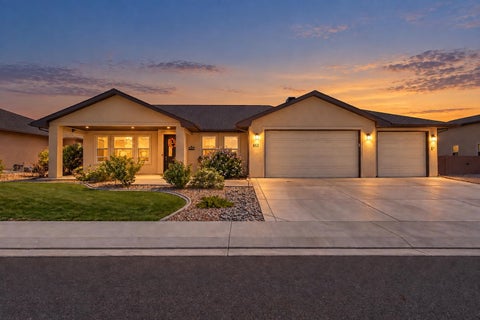 Photo of 852 Fire Agate Lane, Grand Junction, CO 81506 (MLS # 20264642)