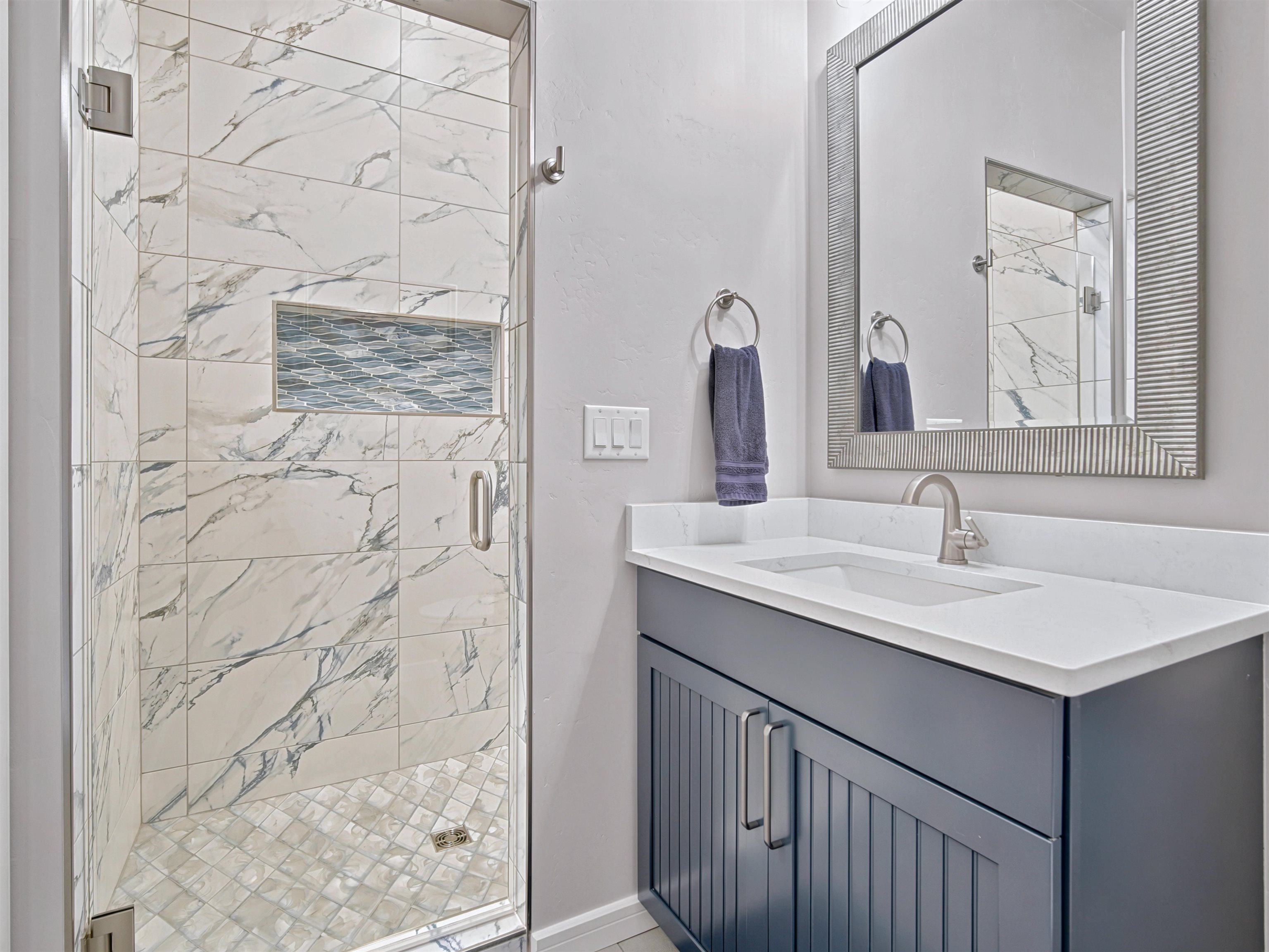 Experience luxury living in one of the Grand Valleys beautiful golf co – image 22