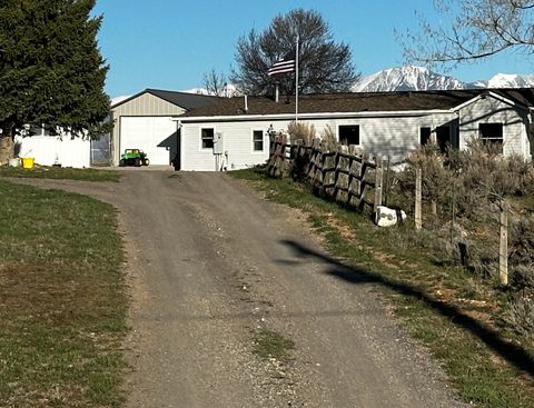 Photo of 12880 2900 Road, Hotchkiss, CO 81419 (MLS # 20261894)