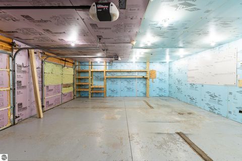 Tiny photo for 3949 Bard Road, Beaverton, MI 48612 (MLS # 1940209)