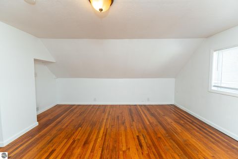 Tiny photo for 3949 Bard Road, Beaverton, MI 48612 (MLS # 1940209)