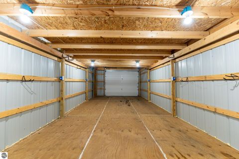 Tiny photo for 3949 Bard Road, Beaverton, MI 48612 (MLS # 1940209)