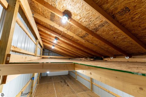 Tiny photo for 3949 Bard Road, Beaverton, MI 48612 (MLS # 1940209)