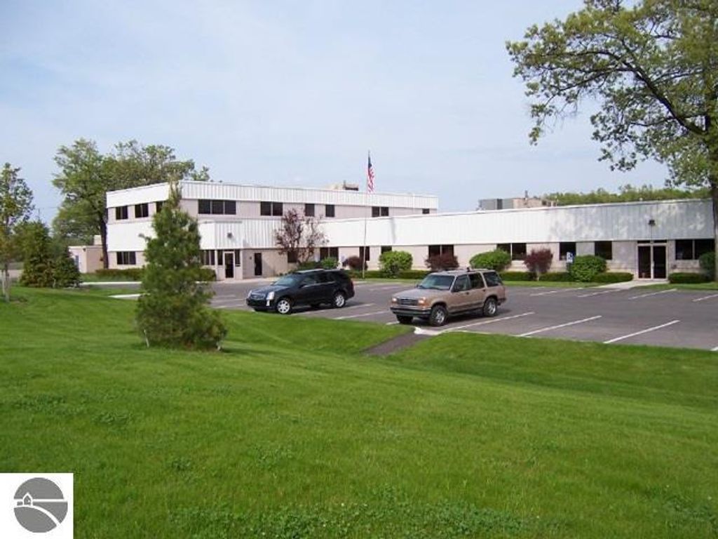 Photo of 807 Airport Access Road #210, Traverse City, MI 49686 (MLS # 1934313)