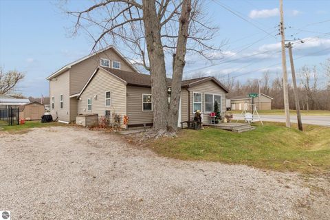 Tiny photo for 1107 Shoreline Drive, Houghton Lake, MI 48629 (MLS # 1940812)