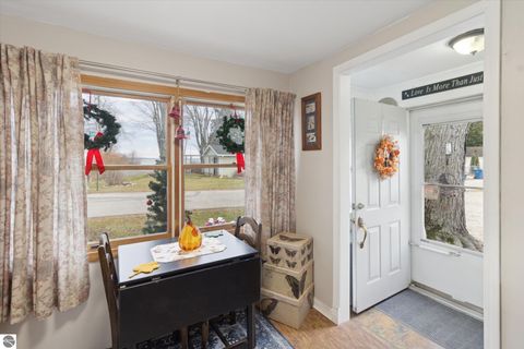 Tiny photo for 1107 Shoreline Drive, Houghton Lake, MI 48629 (MLS # 1940812)