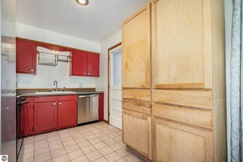 Tiny photo for 1029 Taylor Street, Mt Pleasant, MI 48858 (MLS # 1940766)