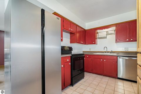 Tiny photo for 1029 Taylor Street, Mt Pleasant, MI 48858 (MLS # 1940766)