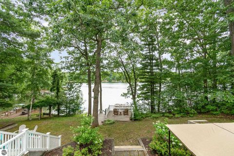 Tiny photo for 7670 Five Lakes Drive, Farwell, MI 48622 (MLS # 1941155)