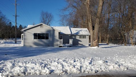 Tiny photo for 125 Park Drive, Alma, MI 48801 (MLS # 1940974)