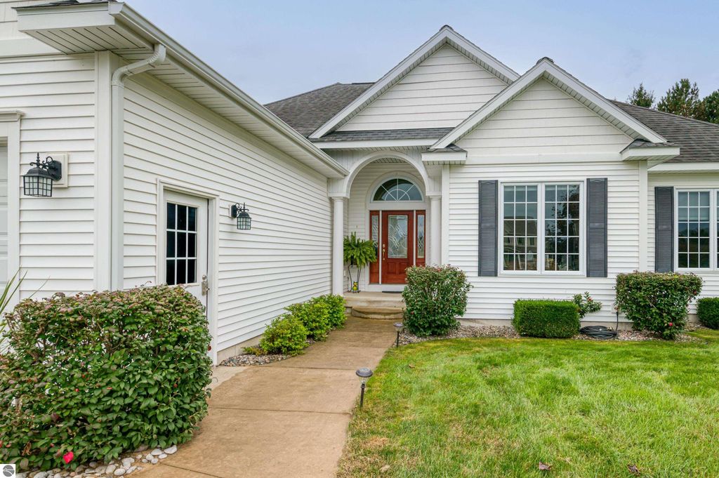 Photo of 4157 Stone Ridge Drive #63, Traverse City, MI 49684 (MLS # 1939699)