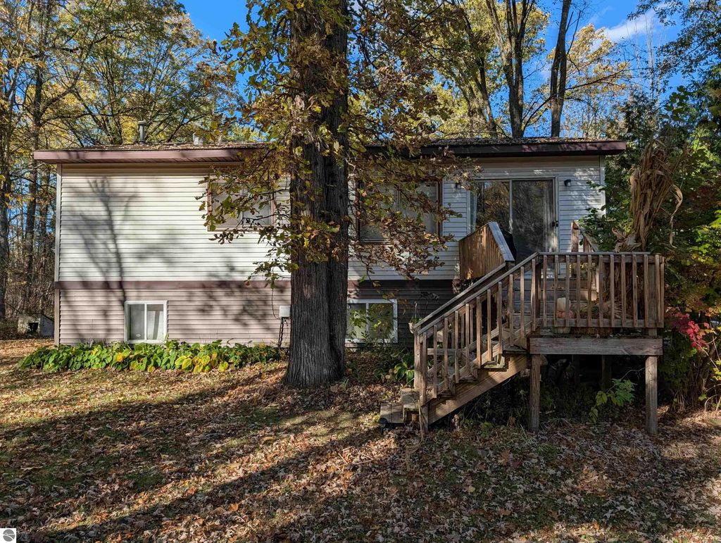 Photo of 2812 W Wing Road, Mt Pleasant, MI 48858 (MLS # 1939768)